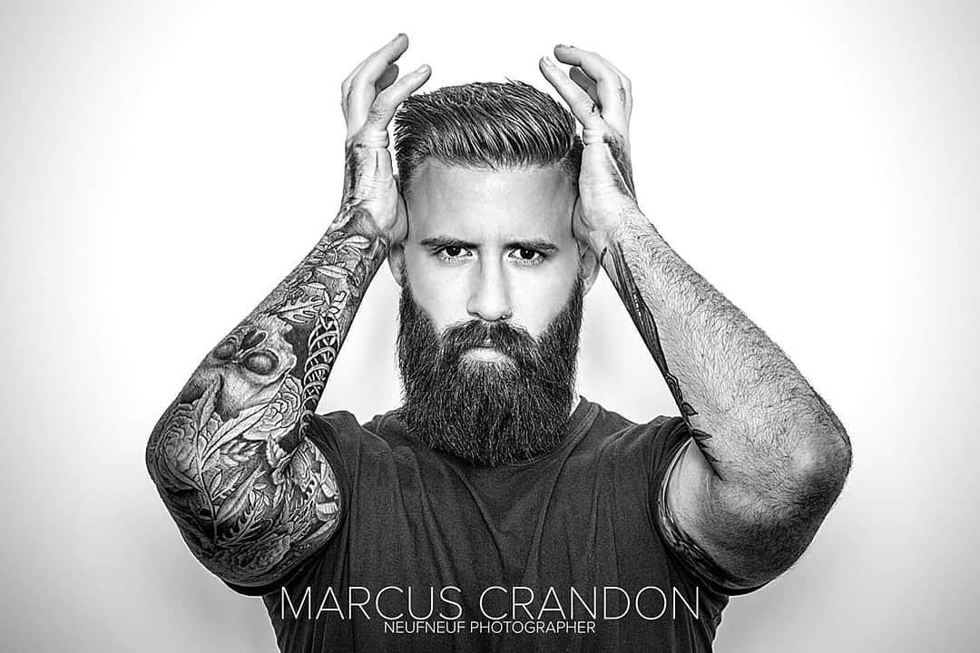 thingsibuytweet's tweet photo. Now that's some #menstyle for you #beardy #beardymen #menwithbeards #menshair #Naturalbeardsman #beard #beardcare #beardislife more beardy content at https://t.co/z4JI2wjywf https://t.co/7TfO8YE4PU