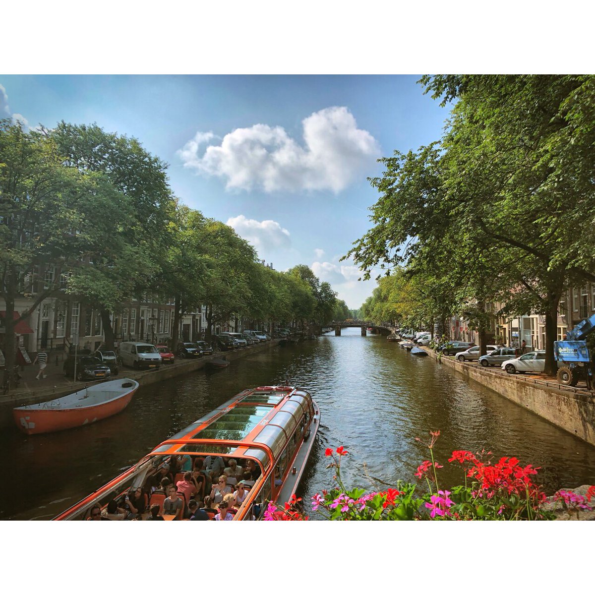 sknoerfi's tweet photo. Amsterdam 2k18 #mannluca https://t.co/d98w6rNz8j