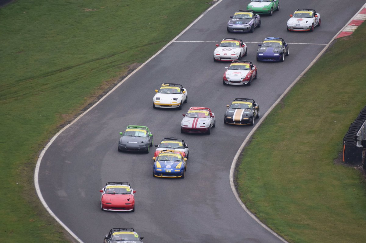 johnlangridge's tweet image. ...and these photos are also from the same Brands Hatch meeting. 🤘🏼