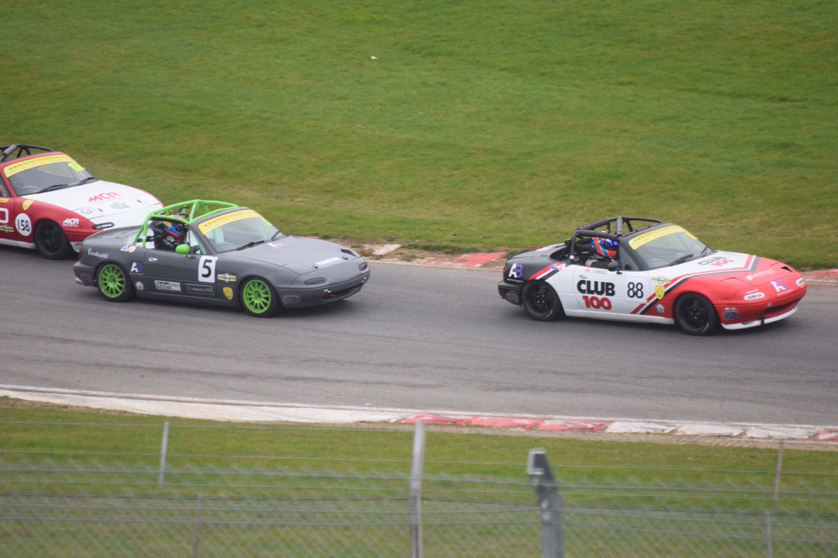 johnlangridge's tweet image. ...and these photos are also from the same Brands Hatch meeting. 🤘🏼