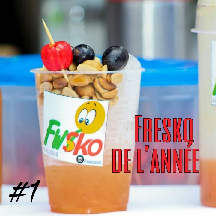FWISKO1's tweet photo. Ou sou sa?
Topping: cerise , raisin,  pistache https://t.co/fZtIAYukqj