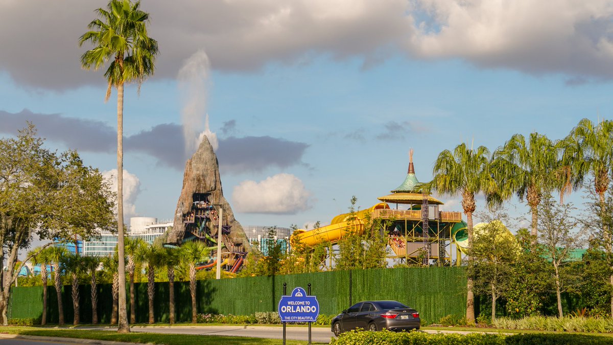 Krakatau erupts in Volcano Bay. As seen from Turkey Lake Rd at a Welcome to Orlando sign.
