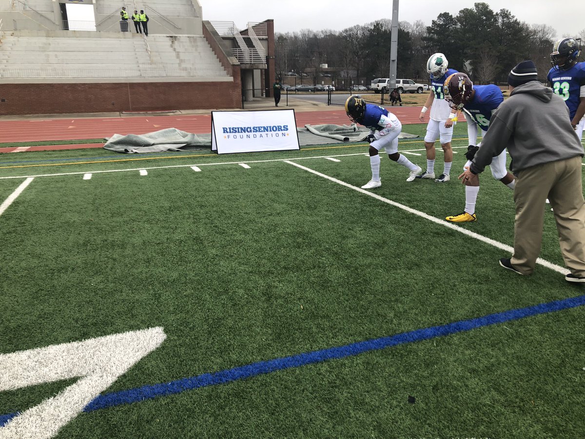 RisingSeniors's tweet image. #TeamCommitment