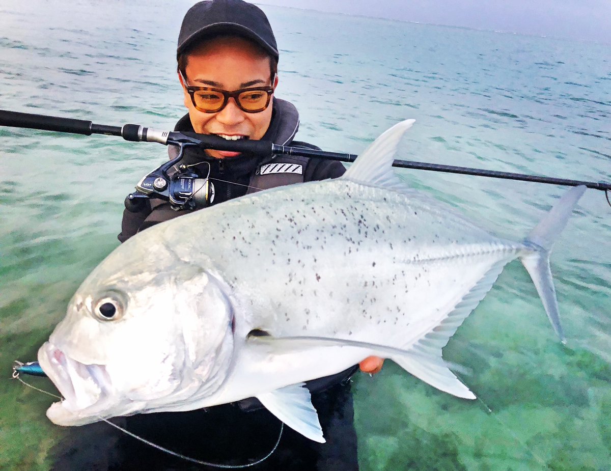 宮城 梓 18年 記憶に残った魚 日本記録となったオニヒラアジとロングロッドの有効性を確認できた3匹 全て同じ竿でキャッチ 宮城 梓 18年 記憶に残った魚 日本記録となったオニヒラアジとロングロッドの有効性を確認できた3匹 全て同じ竿でキャッチ