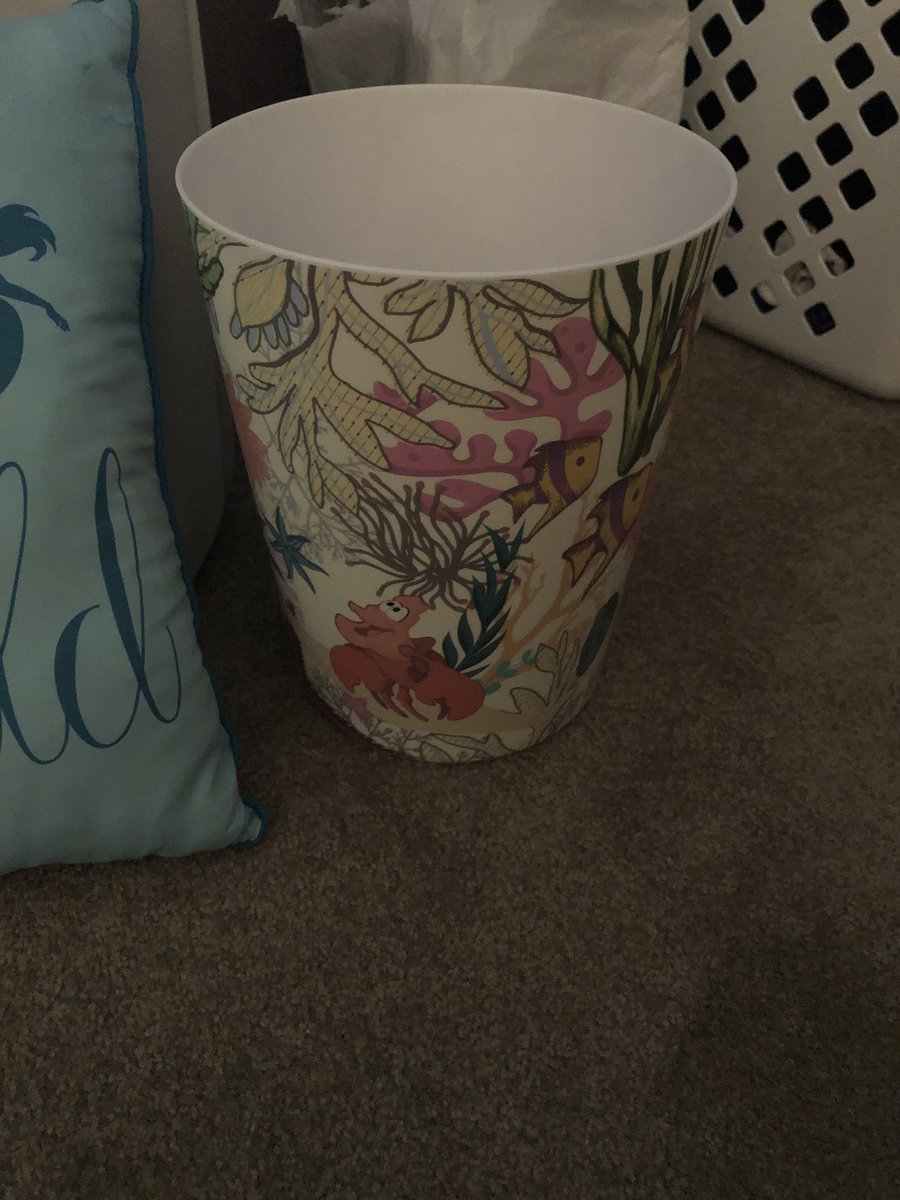 ShainByrd's tweet photo. What do y’all think of my new wallet? I got and the trash bin for free as the pillow was my most expensive item. #XMen #TheLittleMermaid #PartOfYourWorld #Boxlunch #clearance #BuyOneGetTwoFree https://t.co/yG5BslND6w