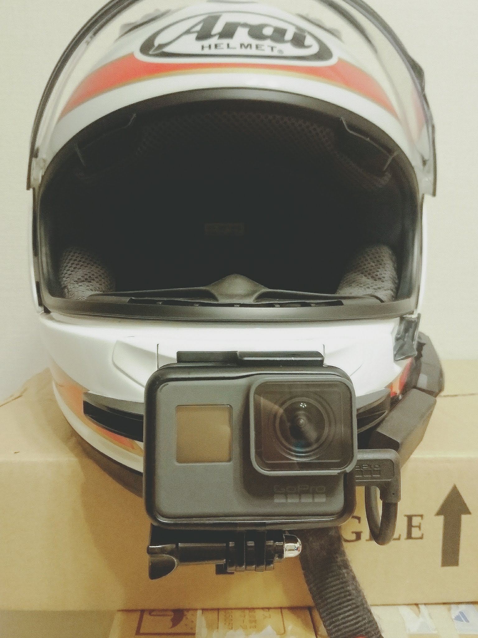 紅茶 S1000r Motoradds 顎マウント Goproを買ったので顎マウント にしてみました Motoraddsのベースマウントを使用してます 角度をもう少し上向きにしたいところですが これ以上はジョイントで対応する必要あり そもそもrx 7xは普通の曲面ベース 紅茶 S1000r Motoradds 顎マウント Goproを買ったので顎マウント にしてみました Motoraddsのベースマウントを使用してます 角度をもう少し上向きにしたいところですが これ以上はジョイントで対応する必要あり そもそもrx 7xは普通の曲面ベース