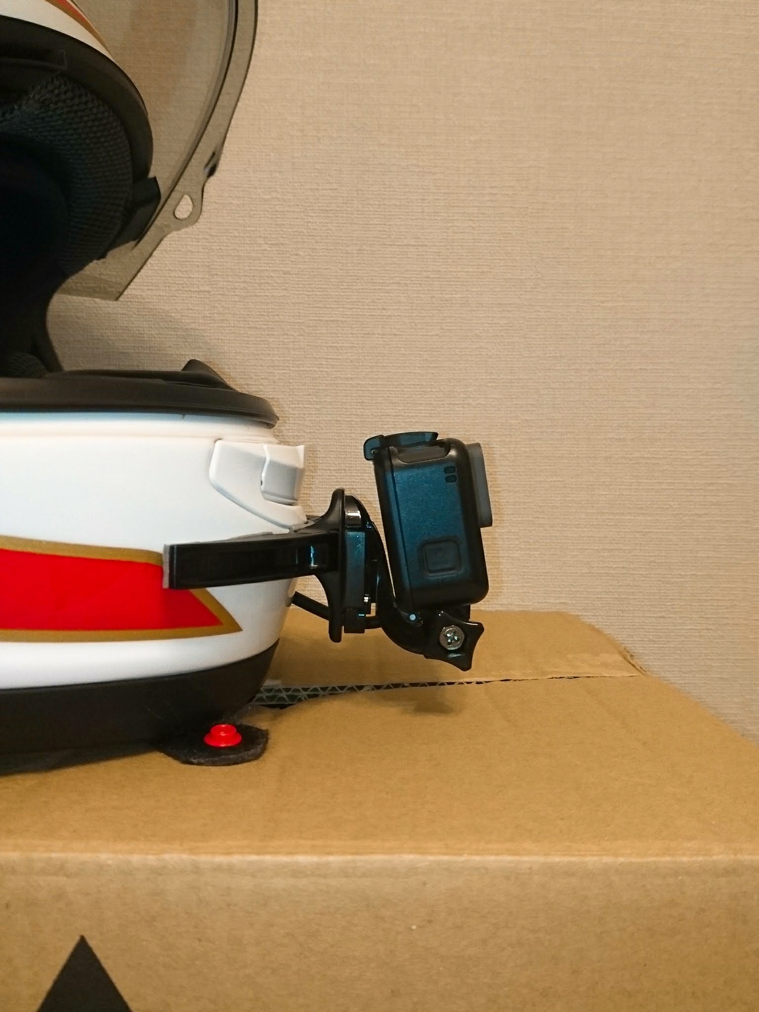 紅茶 S1000r Motoradds 顎マウント Goproを買ったので顎マウント にしてみました Motoraddsのベースマウントを使用してます 角度をもう少し上向きにしたいところですが これ以上はジョイントで対応する必要あり そもそもrx 7xは普通の曲面ベース 紅茶 S1000r Motoradds 顎マウント Goproを買ったので顎マウント にしてみました Motoraddsのベースマウントを使用してます 角度をもう少し上向きにしたいところですが これ以上はジョイントで対応する必要あり そもそもrx 7xは普通の曲面ベース