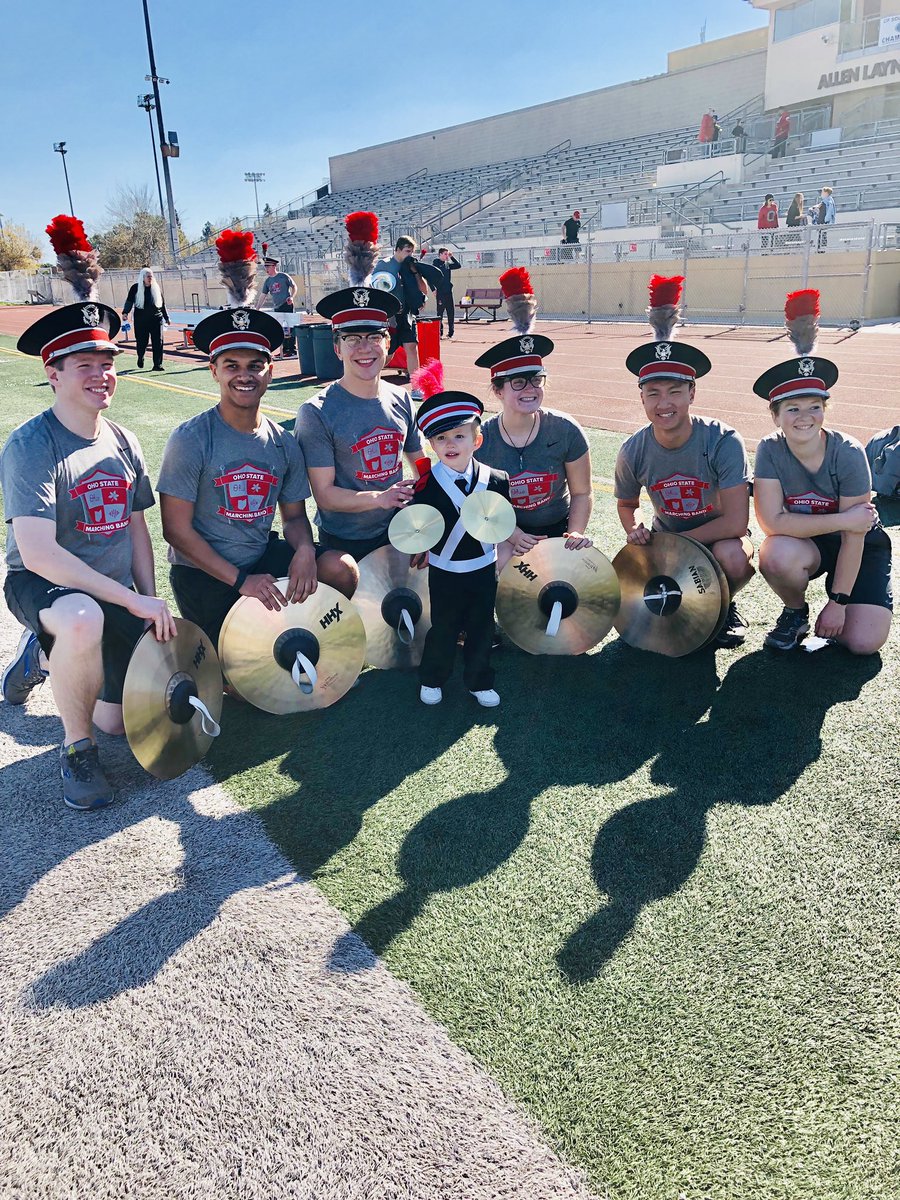 Dream come true for Little Buckeyes in Los Angeles! @OSUCoachMeyer <a href="/rosebowlgame/">Rose Bowl Game</a> <a href="/Brutus_Buckeye/">Brutus Buckeye 🌰</a> <a href="/TBDBITL/">The Ohio State University Marching Band</a> <a href="/OhioStAthletics/">Ohio State Buckeyes 🌰</a> <a href="/OhioStateFB/">Ohio State Football</a> <a href="/OhioState/">Ohio State</a> <a href="/OSUDrumMajors/">OSUMB Drum Majors</a> #JRow