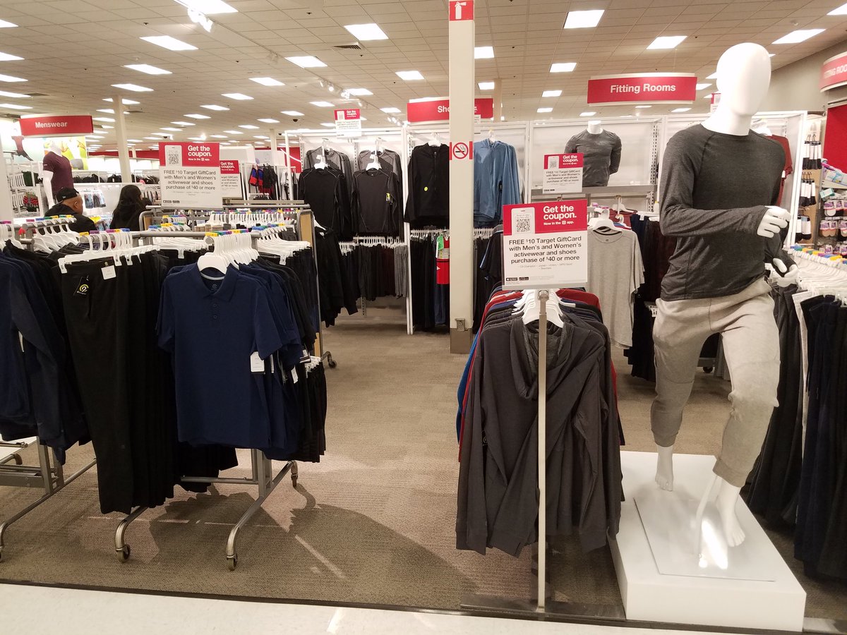 Ashley and Jessica flexed their muscles yesterday flipping floorpads and expanding performace so that we would be ready for our guests today! #G192StrongFinish #workoutmotivation <a href="/tonypena/">Tony Pena</a> <a href="/kjohnson_16/">Kraig Johnson</a> <a href="/nikesh_10/">Nikesh Patel</a>