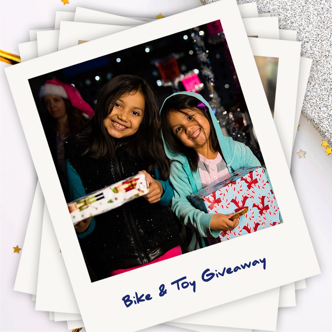 LADreamCenter's tweet photo. Reflecting on another incredible event this year & those who made it happen: the 2018 Christmas Weekend! W/ the help of the Grinch, Santaβs Helpers, and @JTFoundation10, we gave away thousands of wrapped toys and bikes to kids in the community!! #2018Countdown #DC2018Highlights https://t.co/XQKiAKcOFk