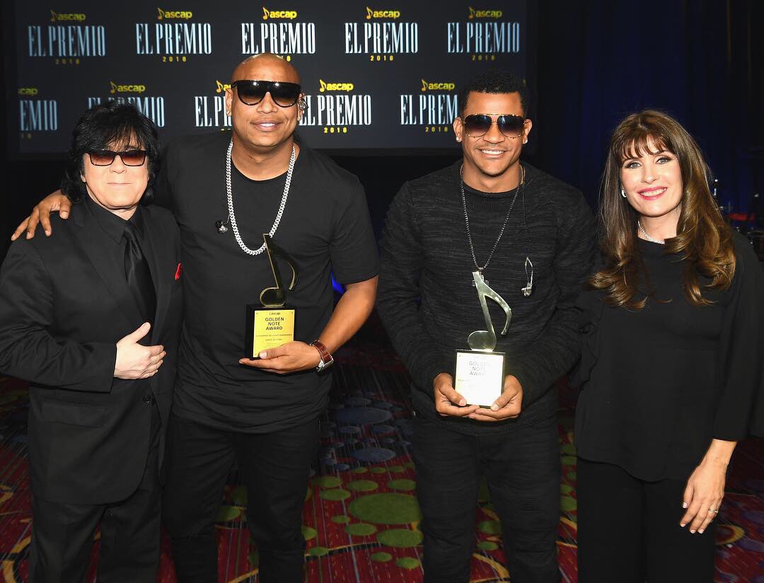 ASCAP's tweet photo. .@GdZOficial 🎶 #ASCAPLatino 2018 Golden Note Honorees #ASCAP2018 #SomosASCAP https://t.co/dAYwP3E6is