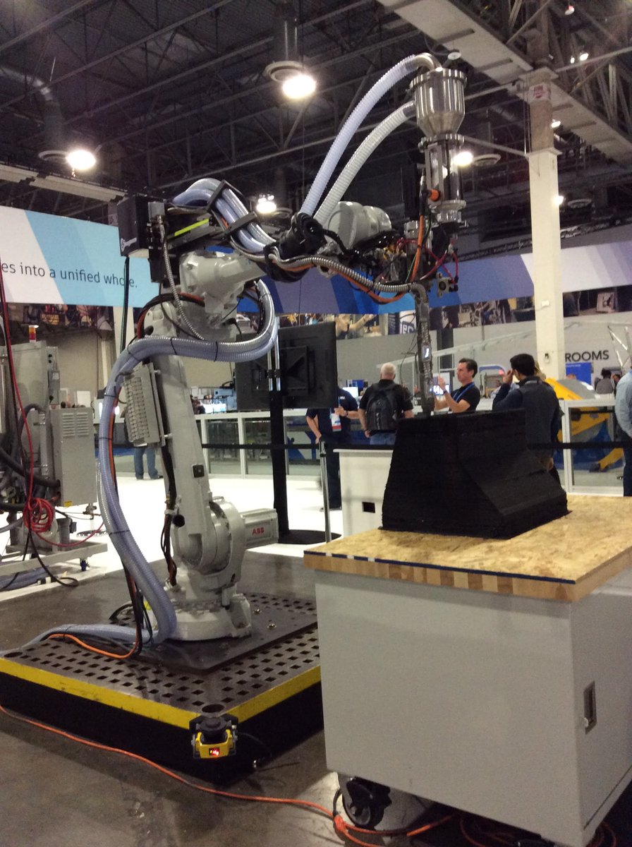 FIRST has released virtual resources for the 2019 FRC season DESTINATION: DEEP SPACE featuring Synthesis as one of them. Don't forget to download Synthesis now to prepare for the new 2019 field that will be made available immediately after kickoff. firstinspires.org/robotics/frc/p…