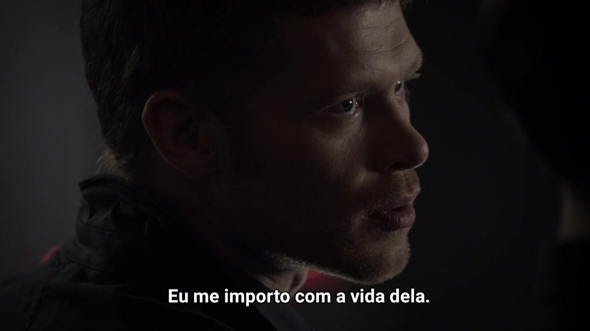 vhopeongi's tweet photo. Klaus depois que saiu de mystic falls // Klaus dias depois de conhecer camille https://t.co/r9EvTYKUcq