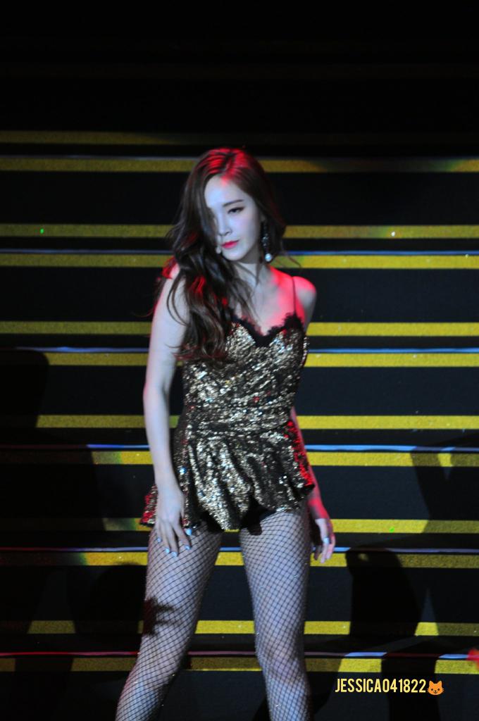 stanjsyj's tweet photo. kill us off with more of these looks
#2019JESSICA https://t.co/xCkOnafQ9J