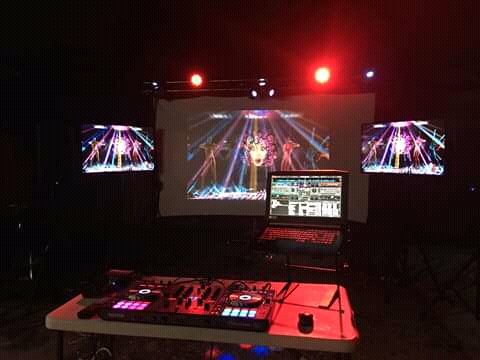 djfox096's tweet photo. Uhmmm!!! Fresh isn't ??
#NewDjSoftware
#NewVideoMix https://t.co/4QfG1JIWmy
