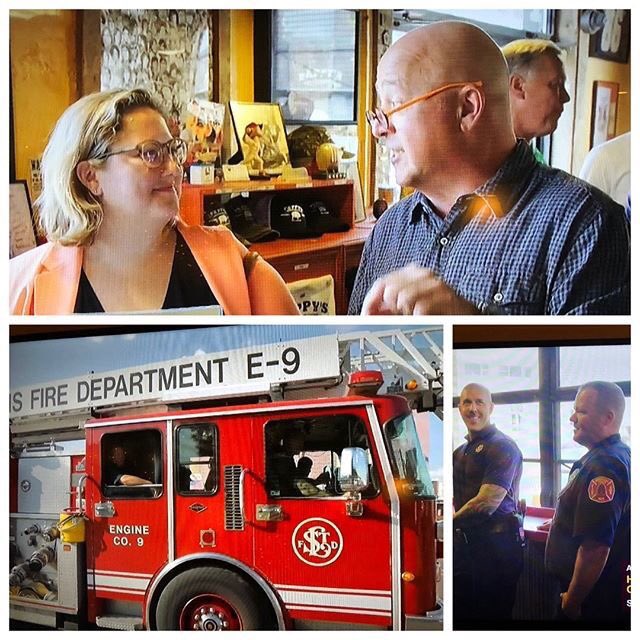 PappySmokehouse's tweet photo. Did you catch what @andrewzimmern said on yesterday's #ZimmernList? "According to St. Louis City Statute, everyone in the city has to eat barbecue at least one time a week." 🐷 And the @STLFireDept 🚒agrees, so it must be true! 👍😉 #bbq #weekly #bbql… https://t.co/Ru95w8WAzR https://t.co/77isw9F2E0