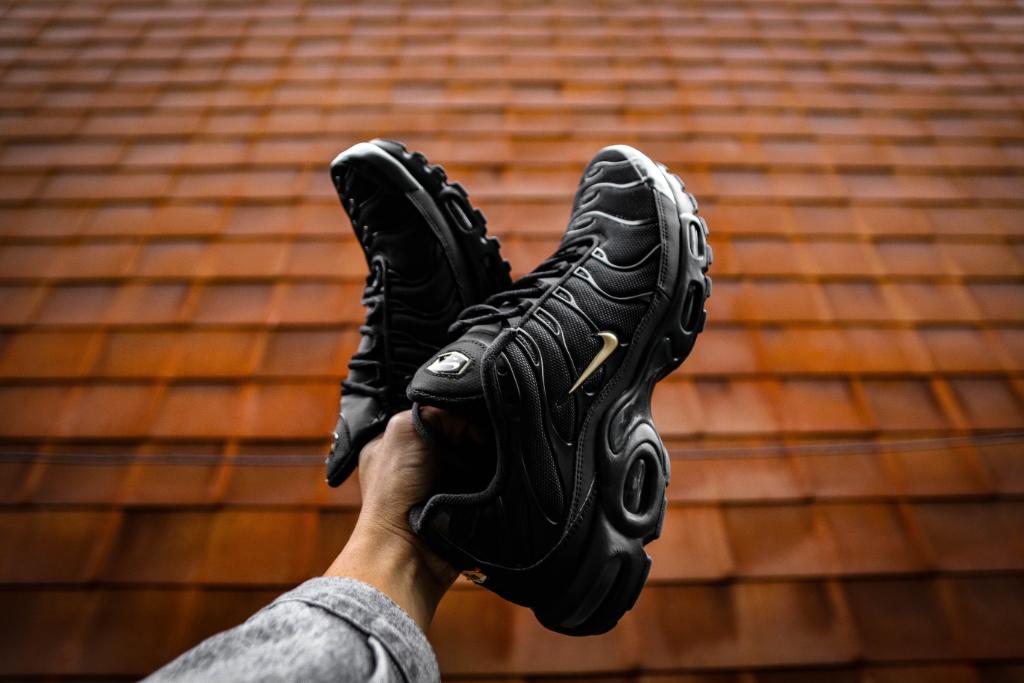 air max plus footaction