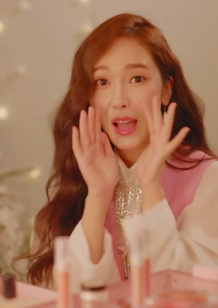 stanjsyj's tweet photo. #2019JESSICA
"OT9 REUNION" https://t.co/c1oI4PfMKJ