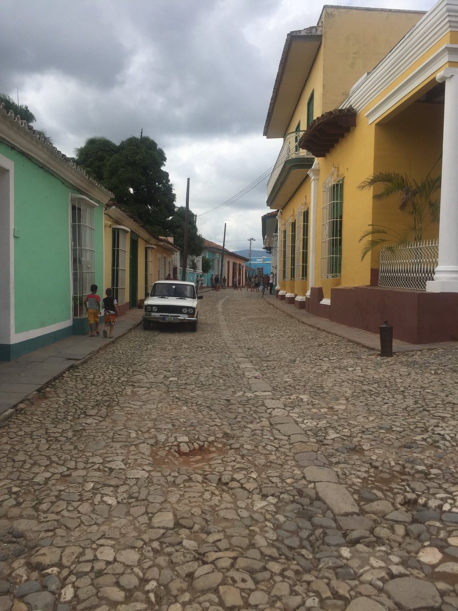 Yosvanyterry's tweet photo. Always and important mission: sharing information, education @YuniorTerry @michaelrodriguez Osmany Paredes, Mike Rodriguez, Obed Calvaire @DorisDukeFdn @harvardarts @HarvardDRCLAS @afrocubanforum https://t.co/Zx7jZlHSrE via @YouTube https://t.co/6IpoobS6n5