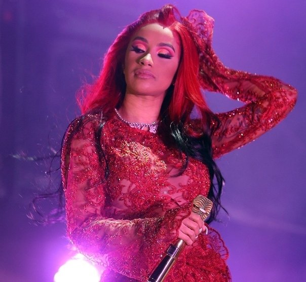 CARDIBCUTE tweet media