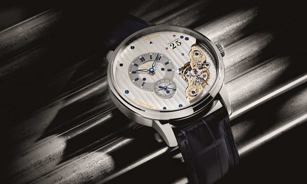 artinfodotcom's tweet photo. Glashütte Original Celebrates the Panoinverse XL Anniversary with Panomaticinverse Models
https://t.co/ireuOYkrIa
@G_O_Manufactory
#Blouin #Artinfo #BlouinArtinfo #Glashütte #Original #Celebrates #Panoinverse #XL #Anniversary #Panomaticinverse #Models #Jewelry #watches https://t.co/B0SKWx5SnE
