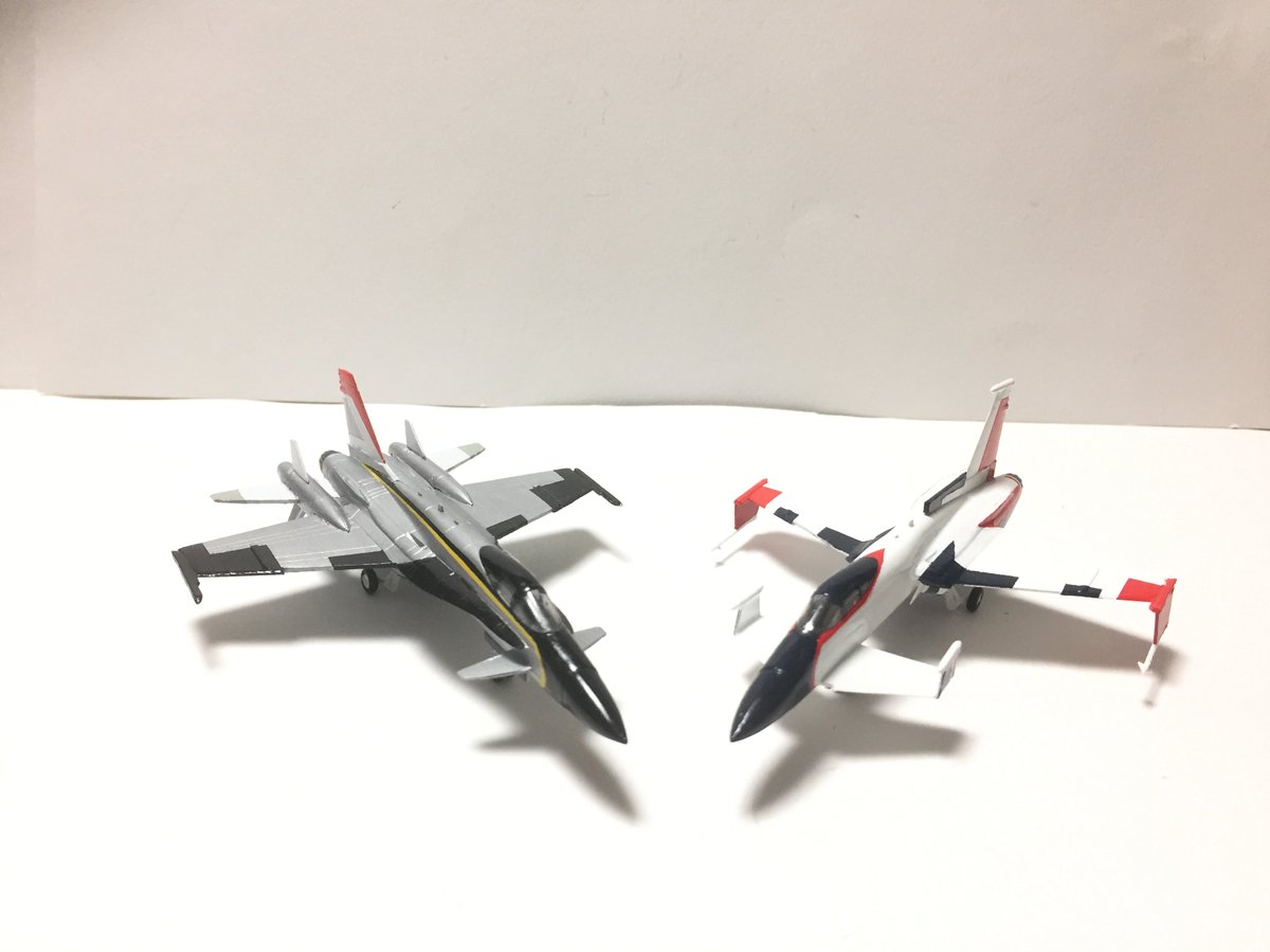 ビッグリバー Ar Twitter 今年作ったプラモ晒そうぜ 1月はls 1 144 F 18を改造して ウルトラマン80に登場するunda戦闘機とエースフライヤーを製作 ようやくシルバーガルやスカイハイヤーと並べることが出来ました ビッグリバー Ar Twitter 今年作ったプラモ晒そうぜ 1月はls 1 144 F 18を改造して ウルトラマン80に登場するunda戦闘機とエースフライヤーを製作 ようやくシルバーガルやスカイハイヤーと並べることが出来ました