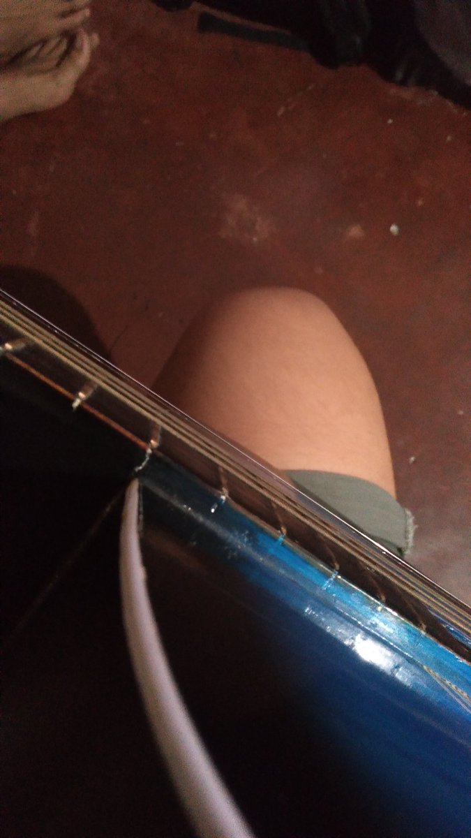 kiantot2's tweet photo. Practice🎸🎼 https://t.co/U4i459fdDn