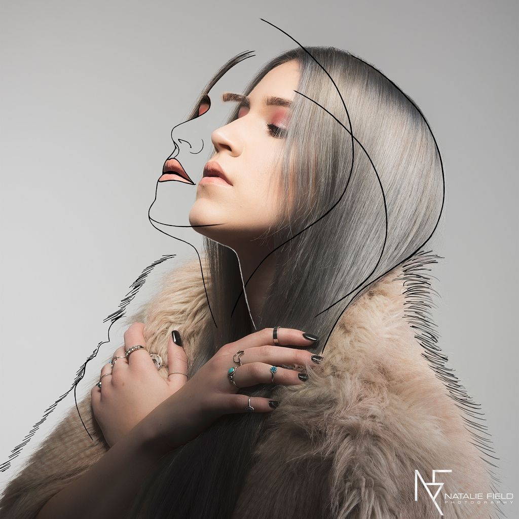 fieldfxs's tweet photo. Ending off 2018 with a high note. #portrait of #singer #songwriter @AshlinnGray!
#creativebeauty #beautyeditorial #albumcover #coverart #nataliefield #conceptualfashion #celebrityportraiture #photographer #johannesburg #southafrica #drawing https://t.co/kQCPZeX1Kk