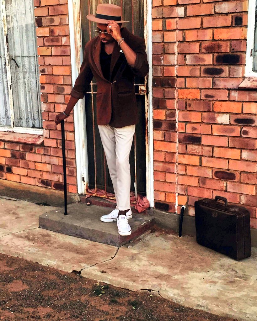 MM_Dominique's tweet photo. The journey awaits. Its a takeOver!!

#vintage #vintageclothing #modernfashion #fashion #stylist #concepts #Creative https://t.co/4fIcJIwuU5