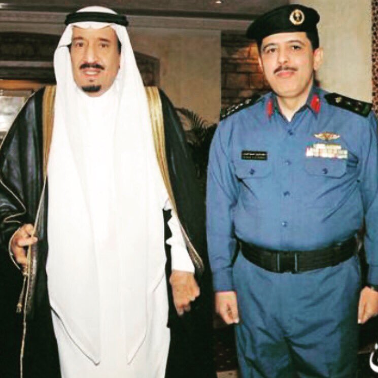 ThamerAlbadran's tweet photo. @spagov @emara_sharqia @nazaha_gov_sa @Nazaha_care #ولي_العهد الأمير #محمد_بن_سلمان الديوان الملكي 

واختصارا لتلك (التفاصيل) !
أخي العميد/ سليمان بن حمود البدران -رحمه الله- شرفه الله بخدمة سيدي ومولاي خادم الحرمين الشريفين الملك سلمان بن عبدالعزيز أدام الله عزه وبقاءه بكل إخلاص وتفاني لأكثر من ٣٠ سنة! https://t.co/2xLgo4R824