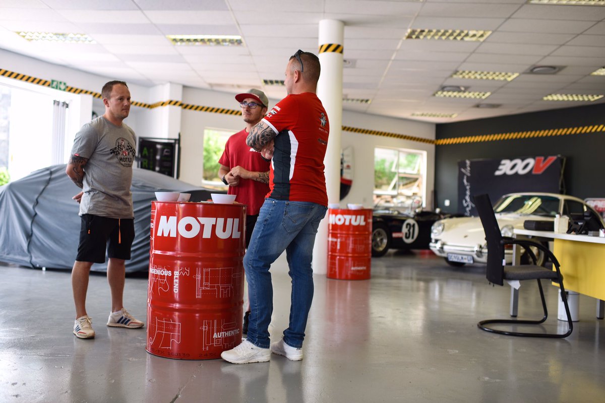 roadtoracesa's tweet photo. Celebrating our partners🍾 #motulmonday 🔥 Looking for any @motul_south_africa and @lescotcare products, look no further than Road To Race SA👌 Contact us for more info🙌🏻🤩 #sandton #capetown #national #rtr #transformation #bestinthebusiness #poweredbymotul #oemlubricants https://t.co/a3CXoiKOlh