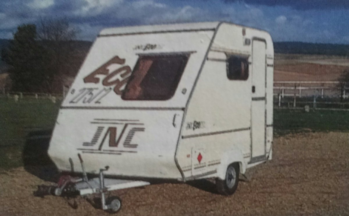 CaravanningLife's tweet photo. JNC Eco ALX 275/2 #microcaravan https://t.co/StKq5L3UTv