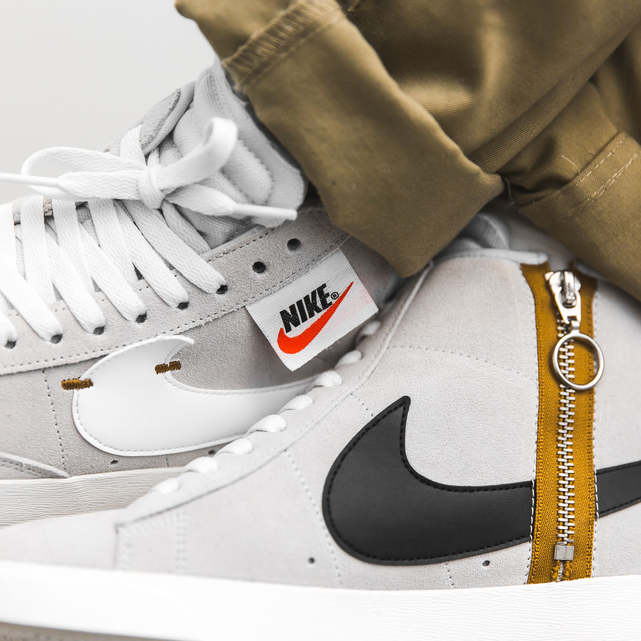 nike blazer mid rebel off white