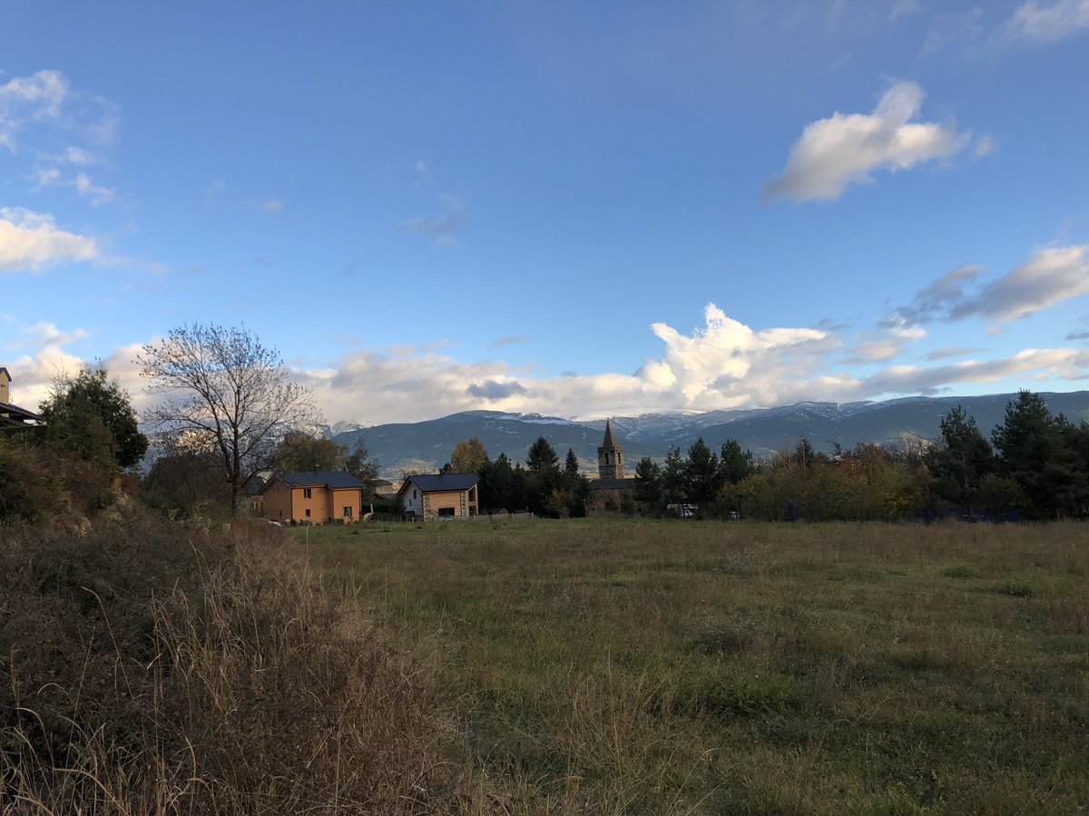 RicardMoren's tweet photo. #HAMLETS research, #UABBarcelona:
UR commune, #PyrénéesOrientales #France:
346 inhabitants (INSEE,2014) including 71 #immigrants:
42 #immigrantWomen & 29 #immigrantMen
#UR #EasternPyrenees #WikiPO #LesPyrénéesCatalanes
See: https://t.co/fod9N0mV3d
#Cerdagne #Cerdanya
📷:2017&2018 https://t.co/Am75DzlQVd