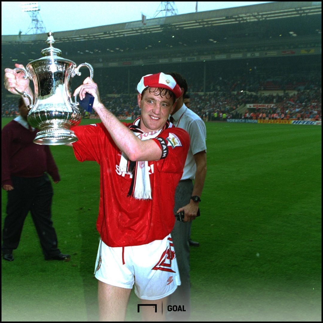 Happy Birthday, Steve Bruce!    Premier League   FA Cup  League Cup

Not a bad manager either.    