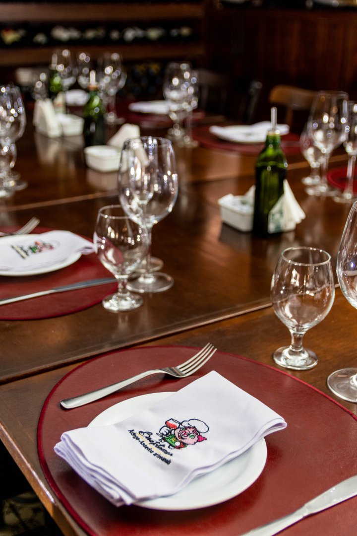 restBartolomeu's tweet photo. Hoje é a grande noite do nosso réveillon! Abriremos somente às 19h para convidados com reservas efetuadas. Voltaremos às nossas atividades no dia 02 de janeiro!

#AnoNovo #Reveillon #Restaurante #Goiania https://t.co/gQDAYxaQrF