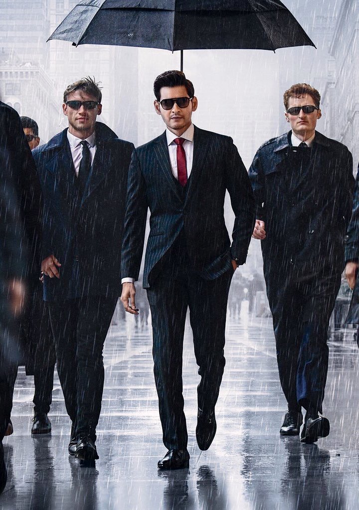 pokirimahesh2's tweet photo. Babu classical mass..🔥🔥
That cutout itself is a class apart.
#IndianStyleIcon #MaharshiSecondLook https://t.co/jEcBMIpojb