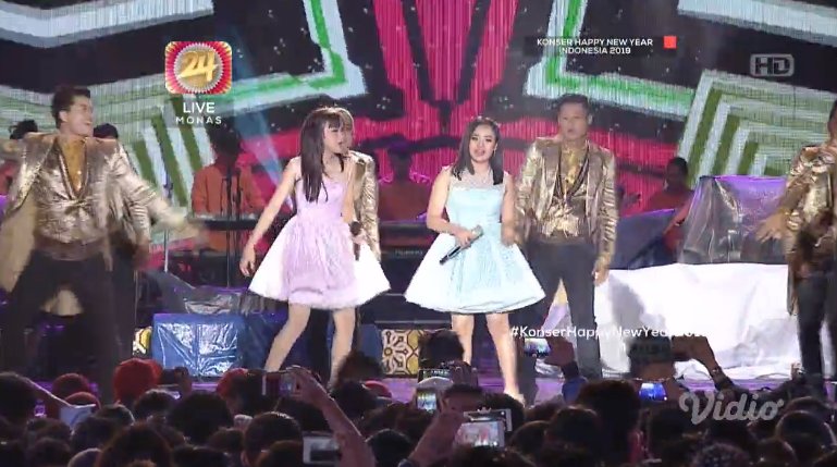 Kalian suka nggak lagu Kocok-Kocok versi Aulia dan Rara ini?

#KonserhappyNewYear2019 #TahunBaruBarengIndosiar