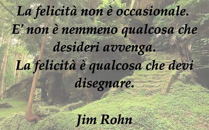 Non è la felicità ciò a cui devi rinunciare, 
ma i contesti e le persone che t’impediscono d’essere felice! 😉👍🔝