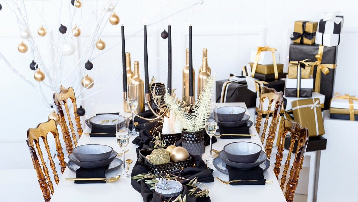 2019 is just around the corner, keep it in mind that you live only once, life is short, rules are meant to be broken and having fun and creating memories are all that counts.

Soy wax candles MiLiCrafts.etsy.com

#NewYearsEve #gatheringslikethese
#newyear #happynewyear2019