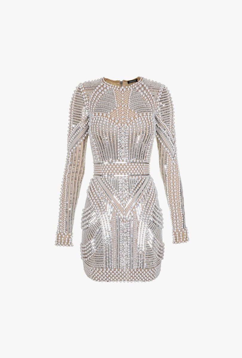 Barn Blot Electrify Balmain on Twitter: "SHOW STOPPER, Shop the #BALMAINRE19 pearl dress at  https://t.co/rMzlnxhJlq https://t.co/qj8yTW6rBl https://t.co/uVDBRyD4Ui" /  Twitter