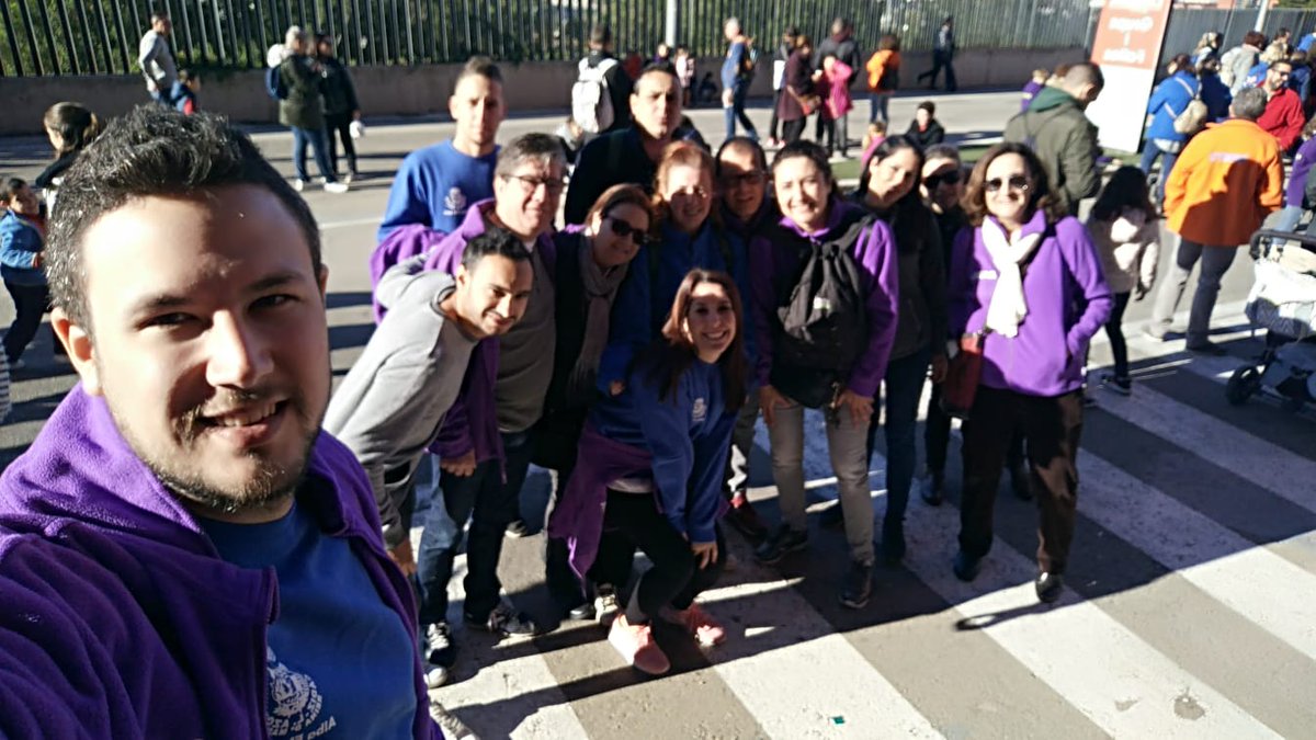 RealFalla's tweet image. Ayer visitamos Expo Jove, tanto la comisión infantil como la mayor, junto con nuestras delegadas de infantiles y capitaneados por nuestros presidentes Iván y Paco. ¡Lo pasamos fenomenal!

#realfalla19 #realitos #cuentaatrasparafallas #vivalareal