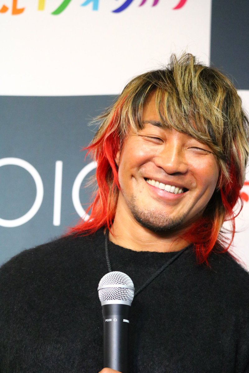 O Xrhsths ぴよぴよ Sto Twitter Tanahashi1 100 棚橋選手の笑顔で 一年の疲れが吹っ飛びました まさに太陽です 棚橋選手を来年も応援します 楽しいイベントありがとうございました 冬フェスプロレスイッテンヨン 棚橋弘至 パタリロ
