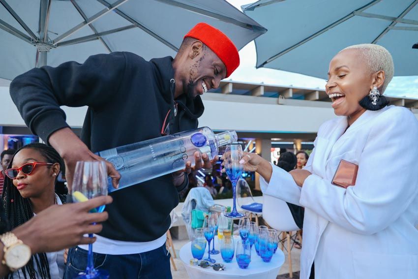 KenyaBuzz's tweet photo. #2018 ✨
The ‘Ciroc Life’ Pool Party at Fourpoints By Sheraton JKIA (17/12/2018)
#KBGalleries 👉🏿  https://t.co/QCaHDgdzUc https://t.co/pzWPfAX8Je
