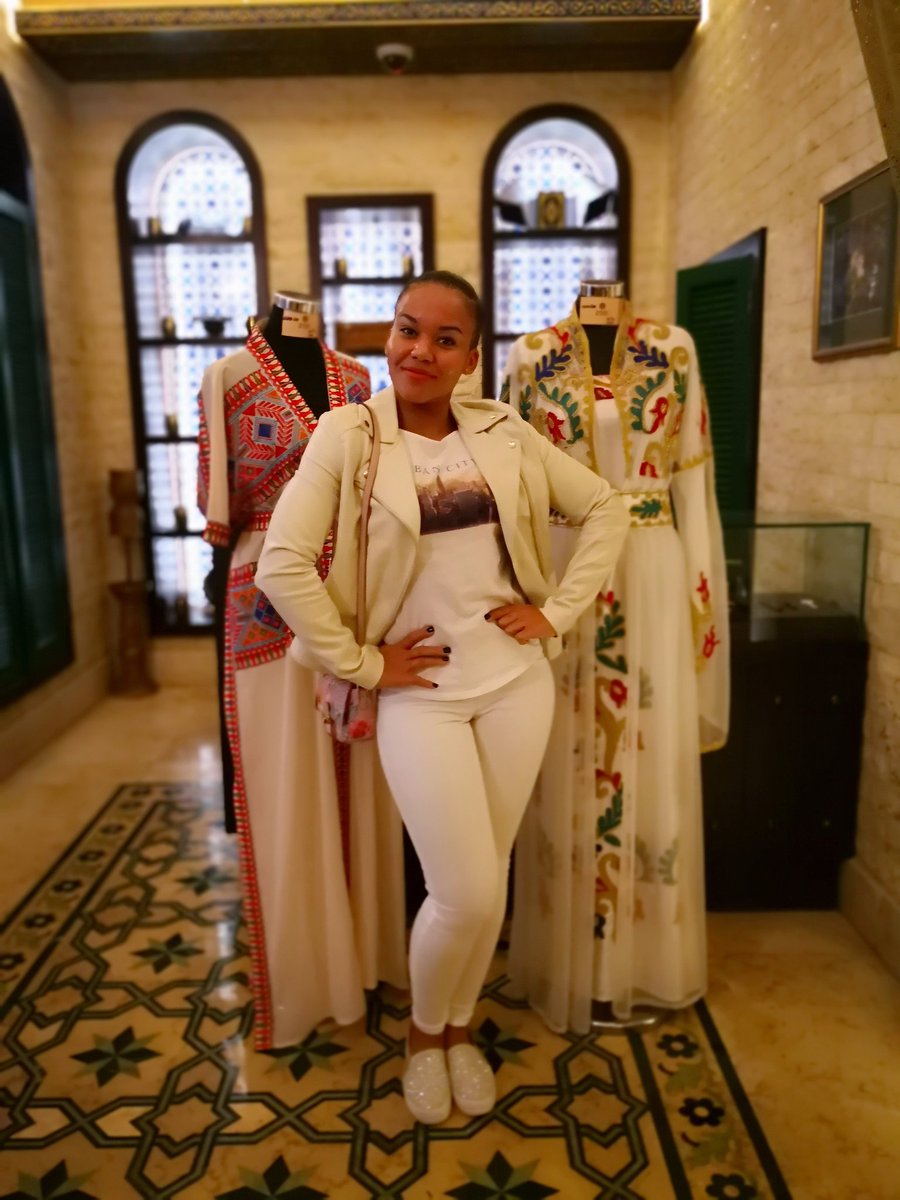 realSavM's tweet photo. Having fun is a lifestyle 😉
🍾🥂 Let's celebrate life
HAPPY NEW YEAR 🎉
#31december #bye2018 #hello2019 #newyear #HappyNewYear #nightfun #dressedIwhite #lusail #doha #qatar #yo #funlife #lifestyle #greatlife #middleeast #indeck #indiancuisine #lavish #flame #blessed #celebrate https://t.co/UQzbXgCRrO
