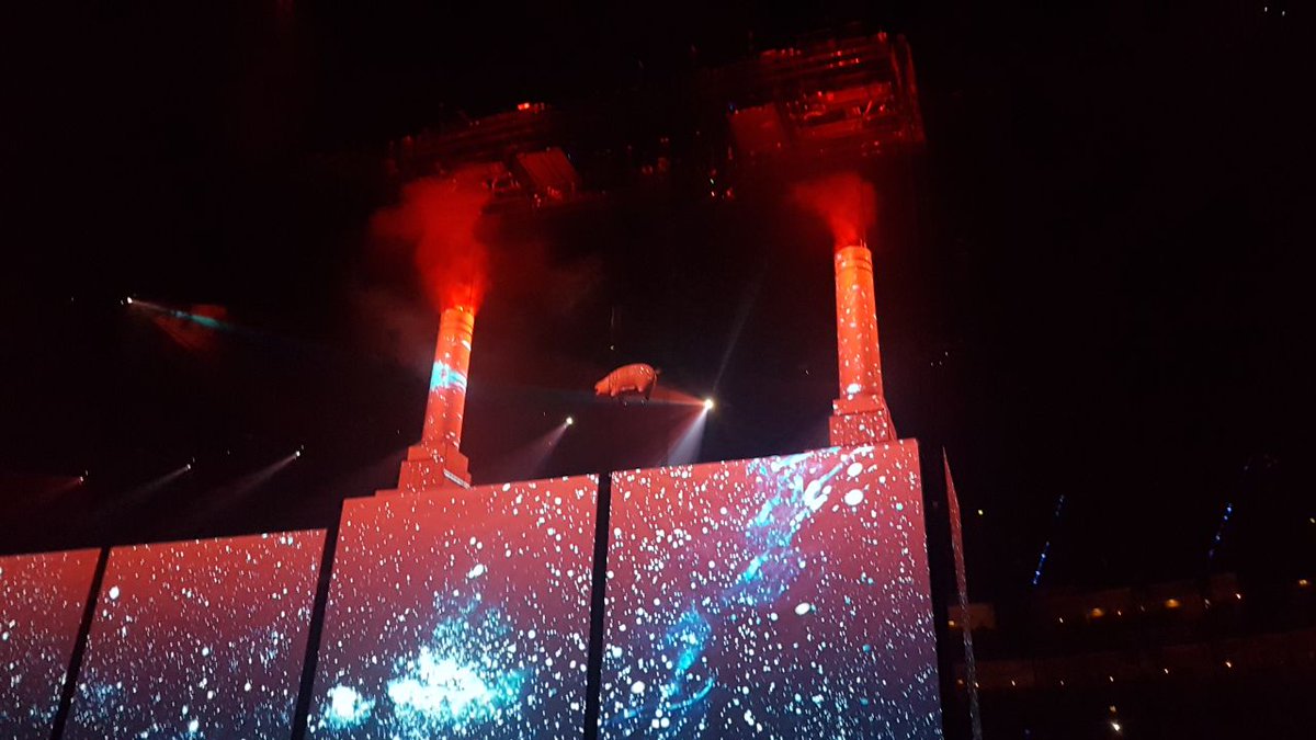 bc_1973lfc's tweet photo. Top Gigs of 2018
10. #U2 Manchester
9. #Testament #annihilator Manchester
8 #defleppard Liverpool
7 #rollingstones Manchester
6 #motorowl Essen
5 #slayer Manchester
4 #laguns Manchester
3 #ironmaiden Manchester
2 #pripjat #deathangel #exodus Oberhausen
1 #Rogerwaters Köln https://t.co/bldEXDnEyA