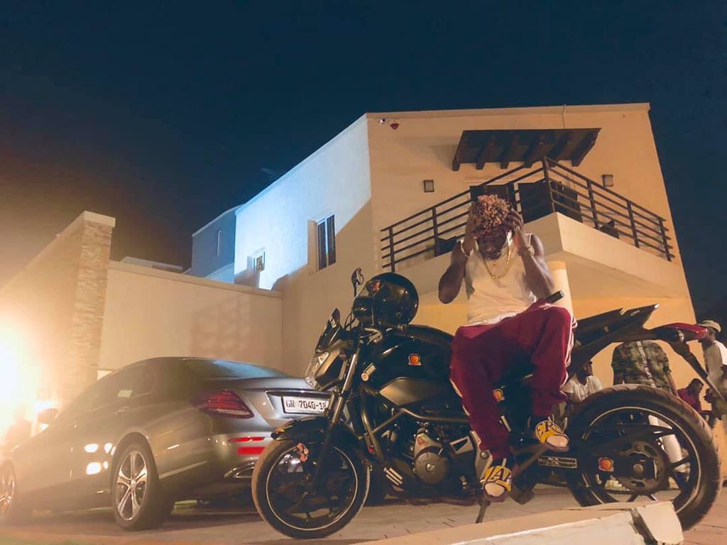 SHATTA WALE tweet media