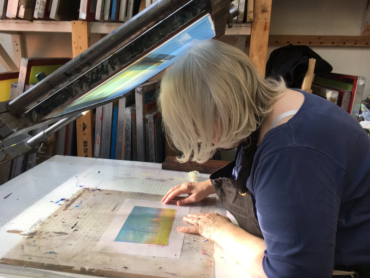 If you’re wanting to get creative in the new year, book onto one of our Print Studio workshops. From Linocut to Screenprint, it's the perfect opportunity to discover your creative side. Book now: bit.ly/1xk4q8w <a href="/BluecoatPrint/">BluecoatPrintStudio</a>