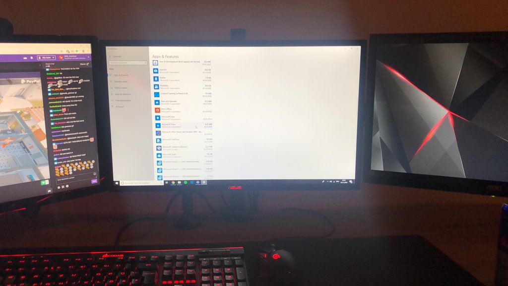 SchwitzerWeb's tweet image. #Setup2018

Was wollt ihr alles im neuen Jahr an eurem Setup ändern?