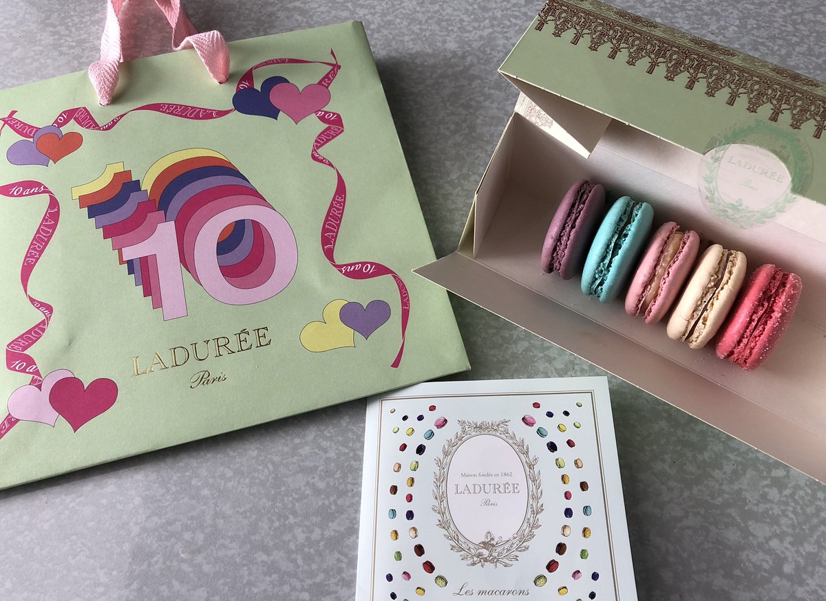 渉 W Laduree 東京都 羽田空港 第1旅客ターミナル ラデュレ マカロン 旅行の思い出 載せ忘れ 今年の写真は今年のうちに